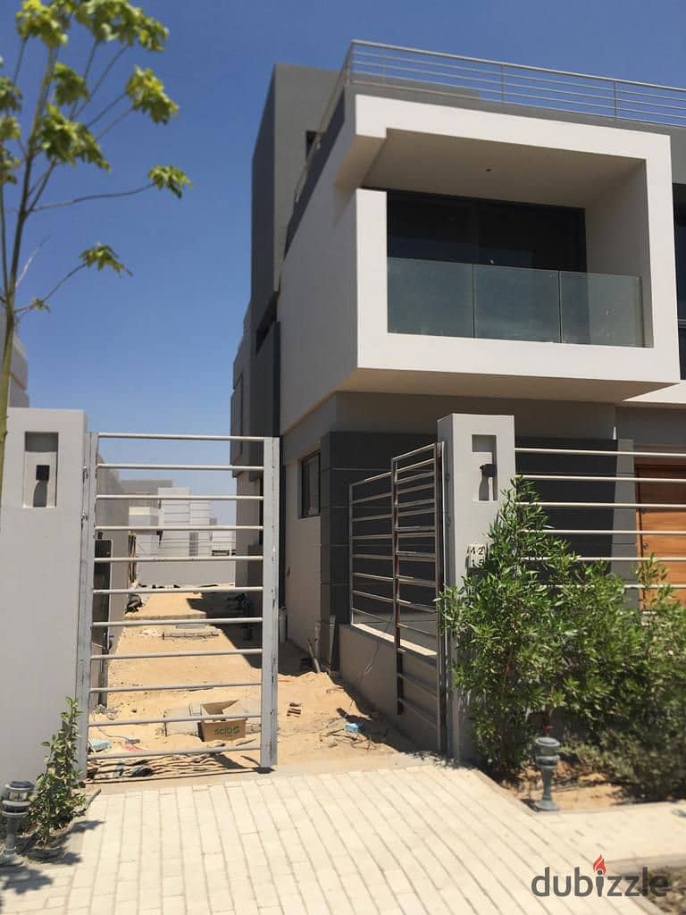 توين فيلا للبيع في كمبوند باتيو الزهراء من لافيستا الشيخ زايد بجوار الربوة وبيفرلي هيلز 0