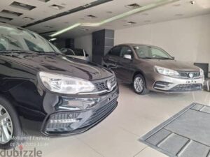 حذاء رياضي 275 ج.م