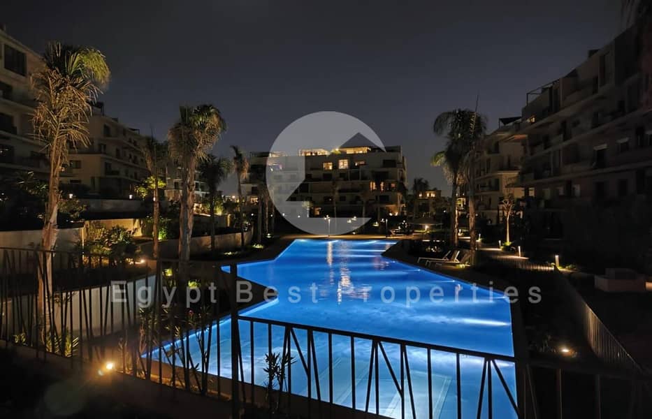 للبيع بأقل سعر شقة متشطبة 3 غرف علي اللاجون في سوديك التجمع الخامس 0