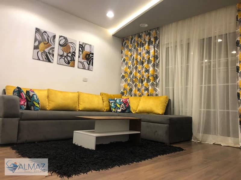 *استوديو مفروش للايجار ف رحاب مجموعه 124*قريب من السوق والخدمات الأساسية  منطقة هادئة وراقية  أمن وحراسة 24 ساعة  مساحات خضراء ومناطق للجلوس والترفيه 0