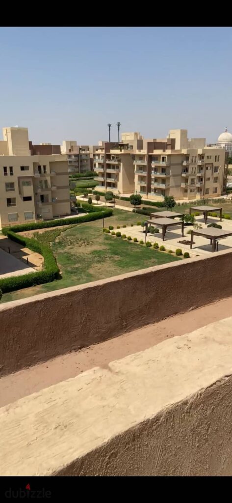 شقة للايجار القانون في كمبوند وصال فيوز 0