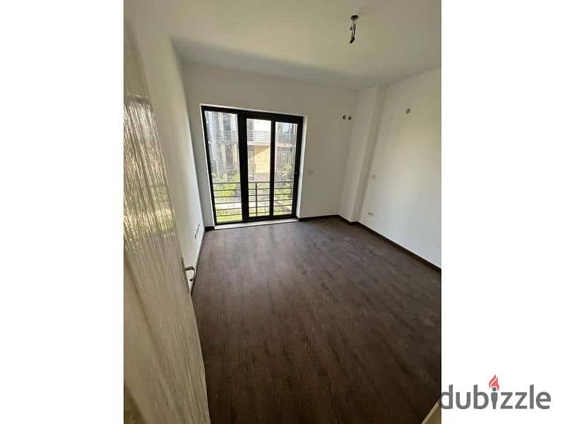 شقة للبيع 121 متر في B8 مدينتي 0