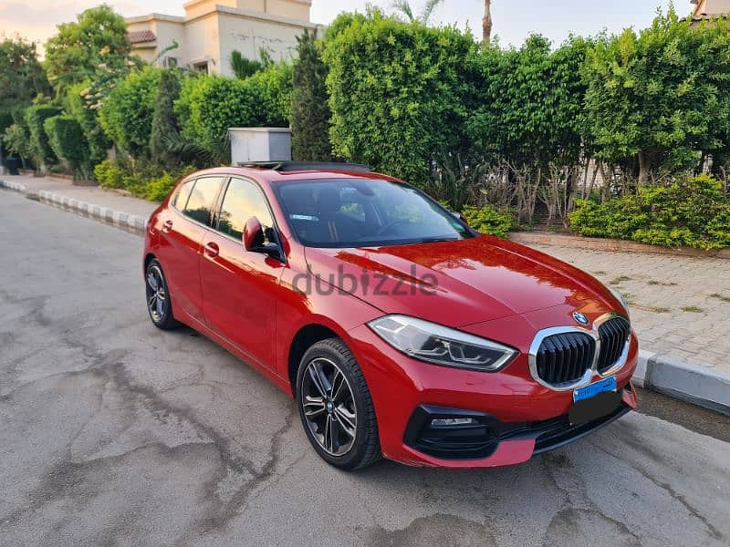 BMW 118 2021  بي ام دبليو ١١٨ اعلى فئة بانورما فبريكة اول يد 0