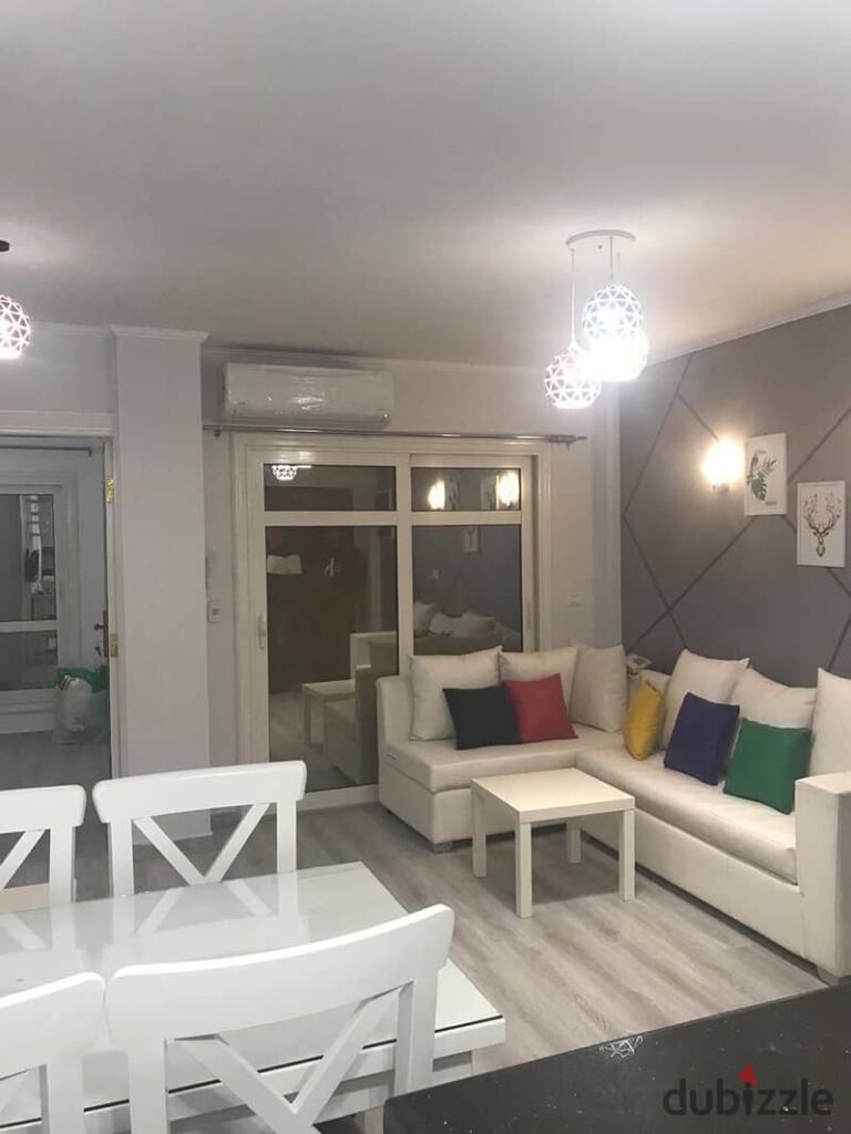 شقه مفروشه للايجار في مدينتي 0