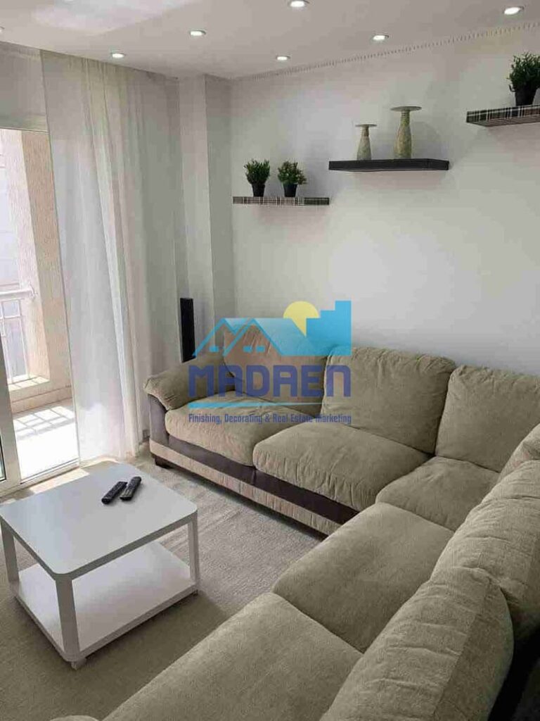 شقة لقطه 78 متر للبيع B10 بالفرش والاجهزه طلعت مصطفي 0