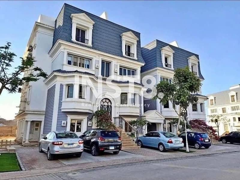 بنتهاوس رووف للبيع فوري  فيو مفتوح علي لاجون ف ماونتن فيو هايد بارك 0