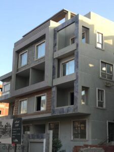 شقة استلام فوري في قلب 6 أكتوبر جاهز للمعاينه دور أول مساحة الشقه 226 م 4,500,000 ج.م