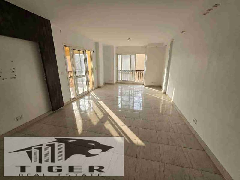 الشقه للبيع بالنادي 138 متر بال B1 0