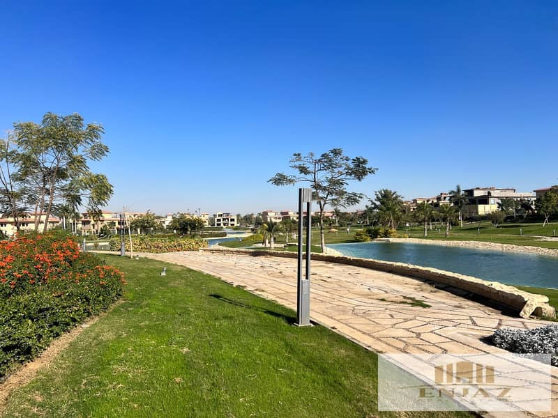 فيلا للبيع فى مدينتى نموذج  C  4 نوم ماستر تطل على صف اول بحيرات باكبر مساحه ارض ( 800 ) 0