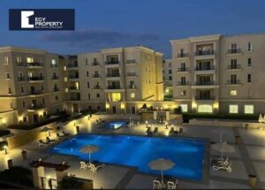 شقة للبيع بسعر أقل من سعر السوق مباشرة على حمام السباحة في ميفيدا بوليفارد التجمع الخامس 21,000,000 ج.م