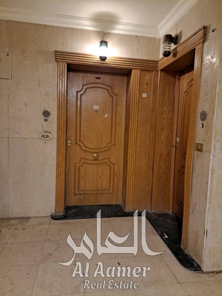 شقة للبيع في مجمع طيبة زهراء المعادي 148م اول سكن 0