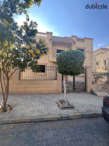 للبيع فيلا بالشيخ زايد كمبوند جرين هيلز امام بالم هيلز 390م 18,000,000 ج.م