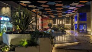 مكتب ادارى مميز للايجار في ووك اوف كايرو – الشيخ زايد مساحه 201 متر كامل التشطيب بالتكيفات 222,000 ج.م