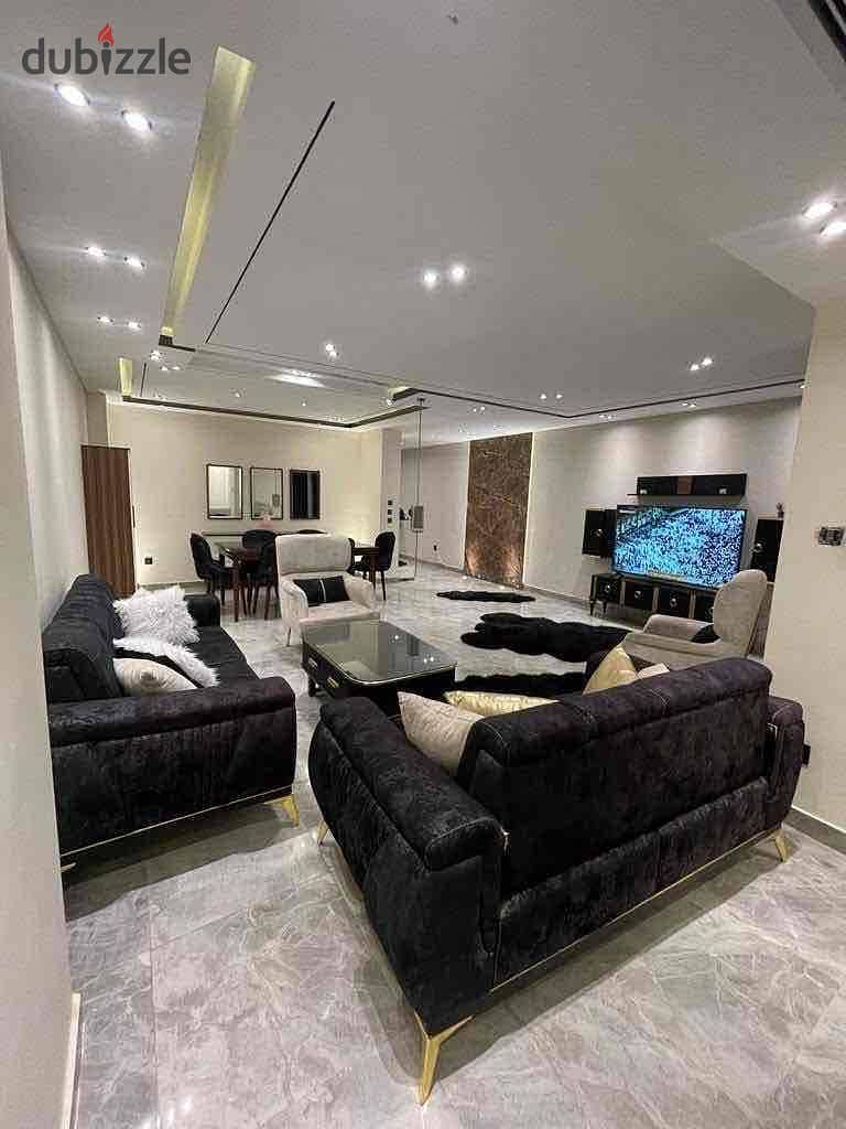 شقه مفروشه للإيجار اليومي للعائلات في الشيخ زايد موقع مميز جدا بجوارك جميع الخدمات 0