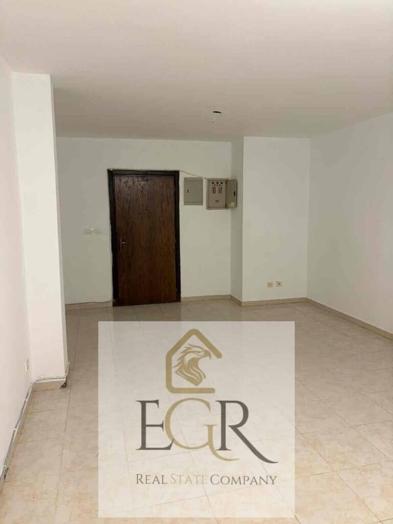 شقه ايجار ارضي بجارن فاضي الرحاب قانون بدون عفش 110م بجوار الجيت واي والخدمات 0