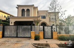 فيلا مفروشه للإيجار اليومي في الشيخ زايد موقع رائع بجوار جميع المولات وأركان مول 15,000 ج.م