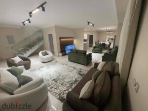 فيلا مفروشه للإيجار اليومي في الشيخ زايد موقع مميز وفرش مودرن فندقي 9,000 ج.م