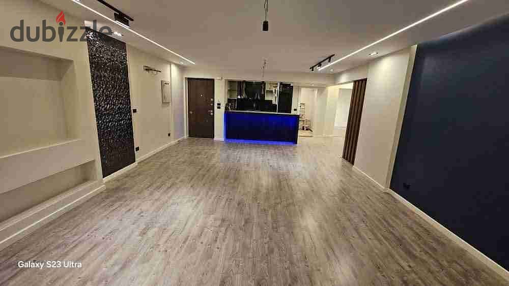 للبيع شقه في الرحاب 155م بحديقه 50م بالرحاب 2 تشطيبات خاصه 0