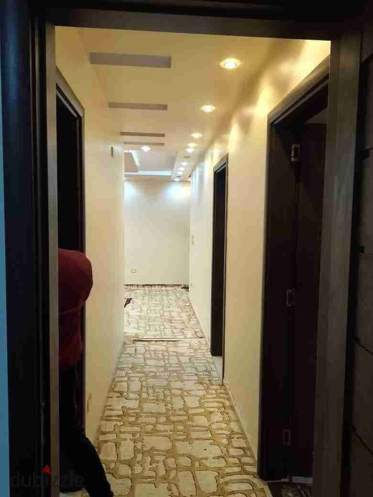 للبيع في دار مصر الحي 12 شقة 130م بالمطبخ 0