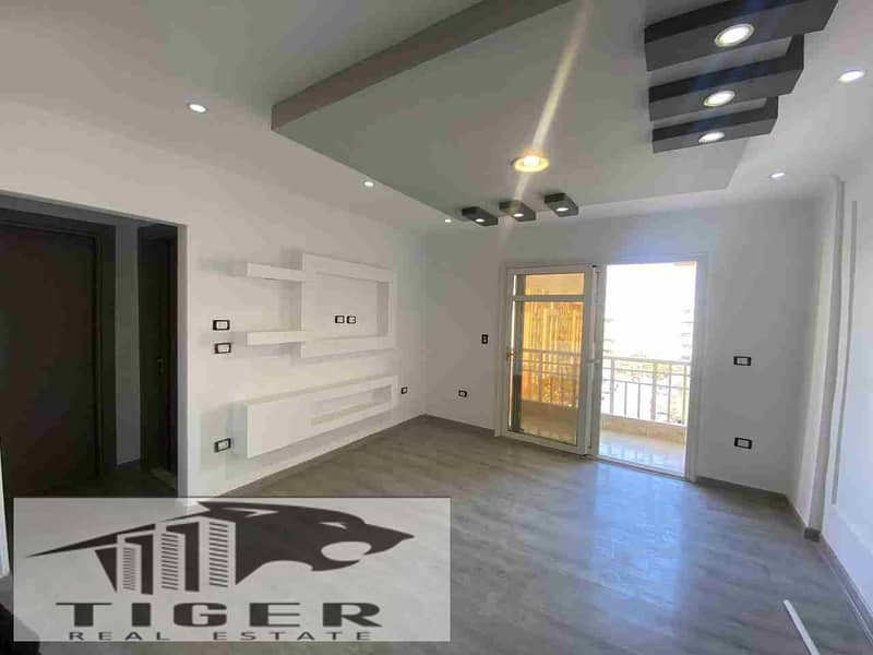 للبيع 82 متر تشطيب الترا سوبر لوكس B7 0