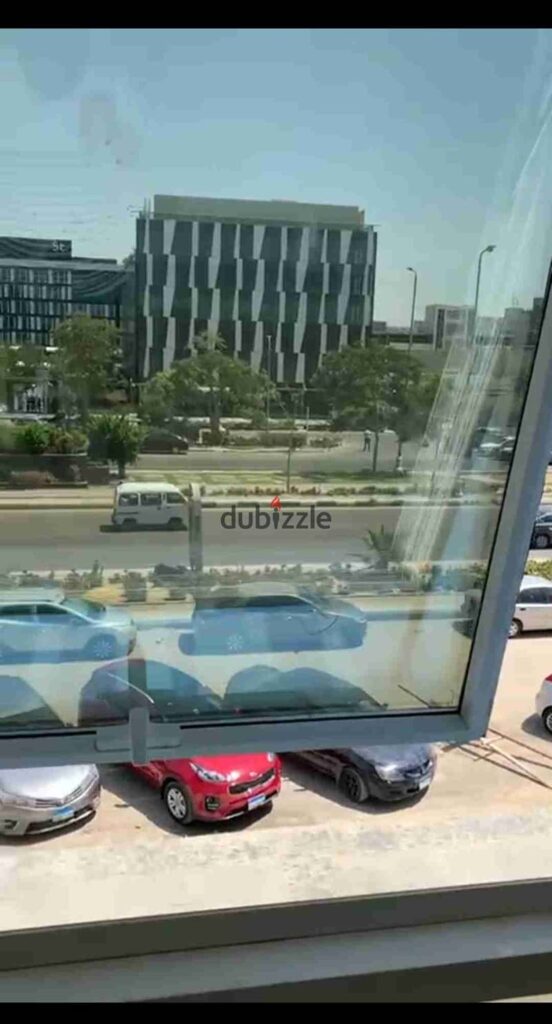 مكتب للإيجار داخل الشيخ زايد في تريفيوم مول 80متر تقسيمة مميزة جدا 0