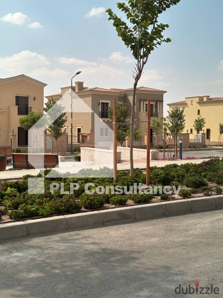 فيلا  كورنر استلام فوري في  city gate new cairo  باقل سعر ف السوق 0