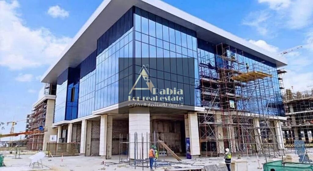 دور إداري كامل للبيع – Golden Gate – القاهرة الجديدة  استلام فوري | موقع استراتيجي على شارع التسعين الجنوبي 0