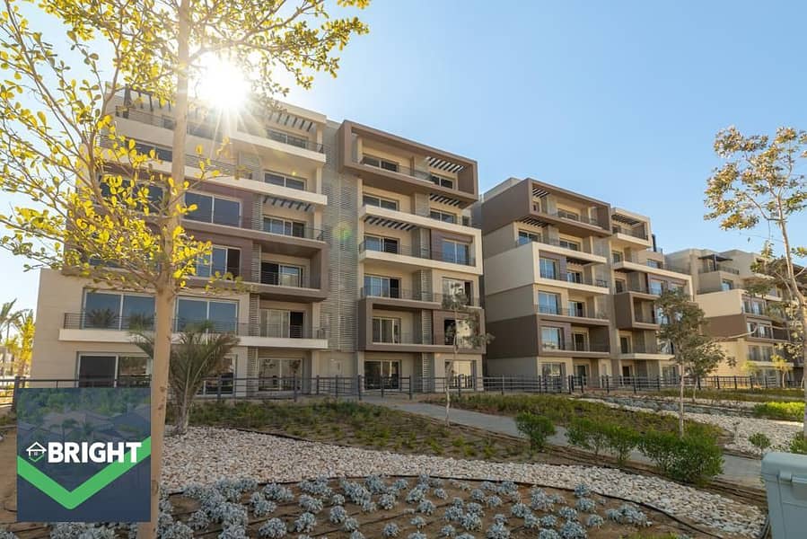 شقة 202 متر في Capital Gardens - Palm Hills استلام فوري مباشر علي طريق السويس 0