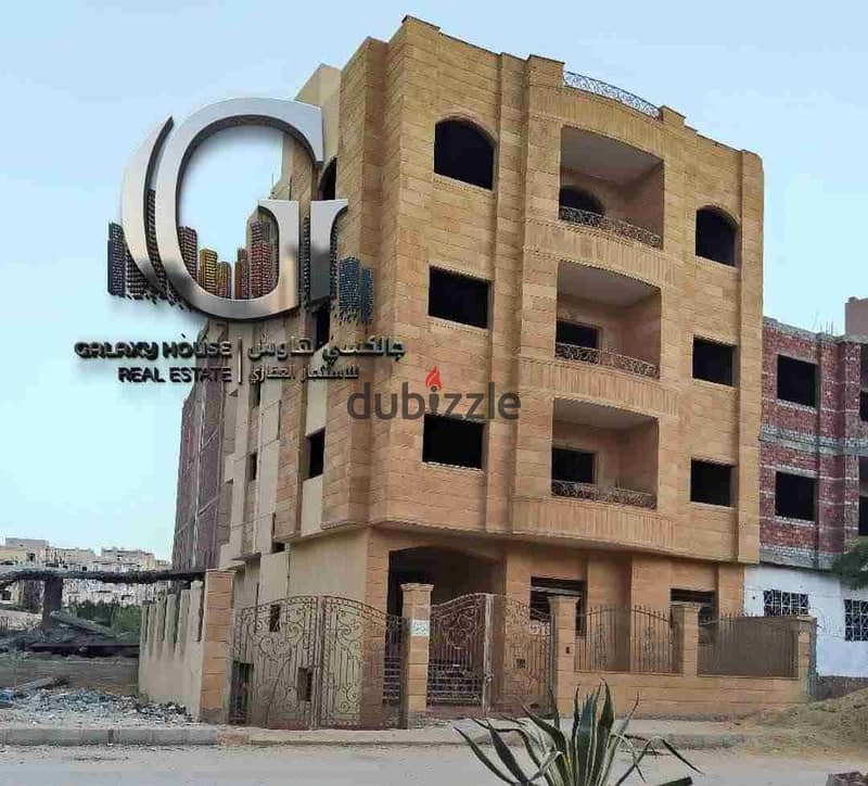 بيت / منزل ناصيه صريحه للبيع بحي الجولف معروض بسعر لقطة لسرعة البيع . . متسلم جهاز 0