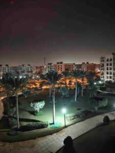 لقطه للايجار قانون فى الرحاب شقه 90 م دور ثالث اسانسير ڤيو وايد جاردن 17,500 ج.م