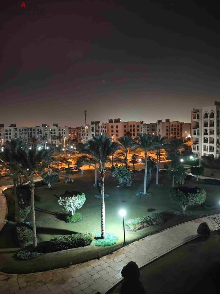 لقطه للايجار قانون فى الرحاب شقه 90 م دور ثالث اسانسير  ڤيو وايد جاردن 0