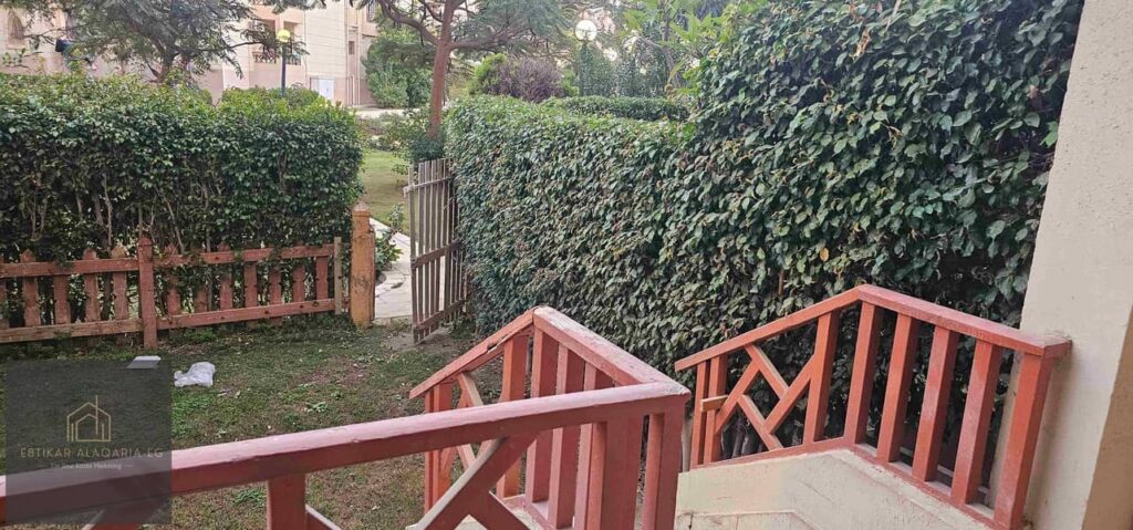 شقة للأيجار 125م أرضى بحديقة الرحاب فيو وايد جاردن بالغاز 2نوم وحمام ورسيبشن قطعتين 0