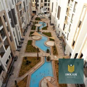 شقه للبيع 165م متشطبه بالتكييفات والمطبخ خلف سيتي سنتر بالتقسيط حتى 6 سنين في اميز مشروع في شيراتون و مصر الجديده في كمبوند Valore فالوري شيراتون 13,500,000 ج.م