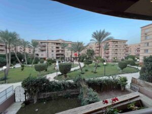 لقطه للبيع فى الرحاب شقه 108 م بالمرحله الرابعه ڤيو وايد جاردن دور اول بحرى 5,500,000 ج.م