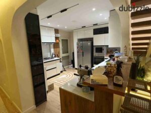 بنتهاوس متشطب هاي سوبر لوكس بالمطبخ كومبوند ستون ريزيدنس التجمع الخامس القاهره الجديده 10,200,000 ج.م