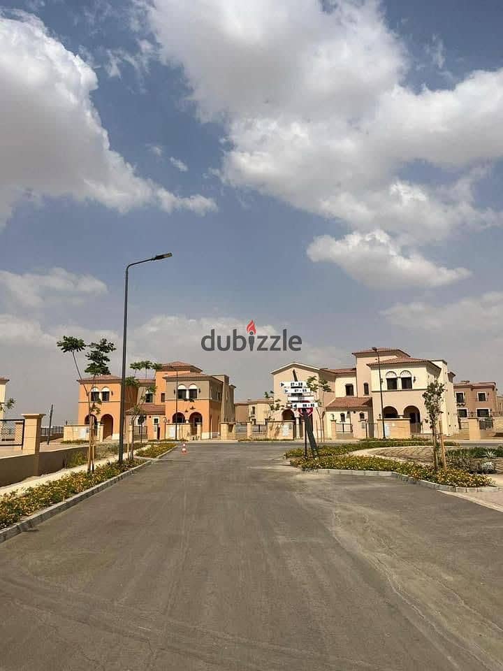 اقل سعر فيلا تاون هاوس ميدل بتسهيلات ريسيل للبيع في كمبوند سيتي جيت ديار القطرية بالتجمع  بمرحلة ايفين بسعر لقطه City gate New Cairo 0