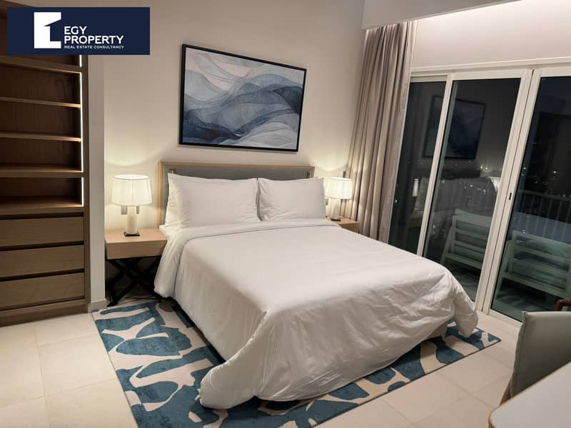 شقه فندقية للبيع سوبر لوكس علي الشاطئ مباشرة في مراسي الساحل الشمالي إمتلك الأن! 0