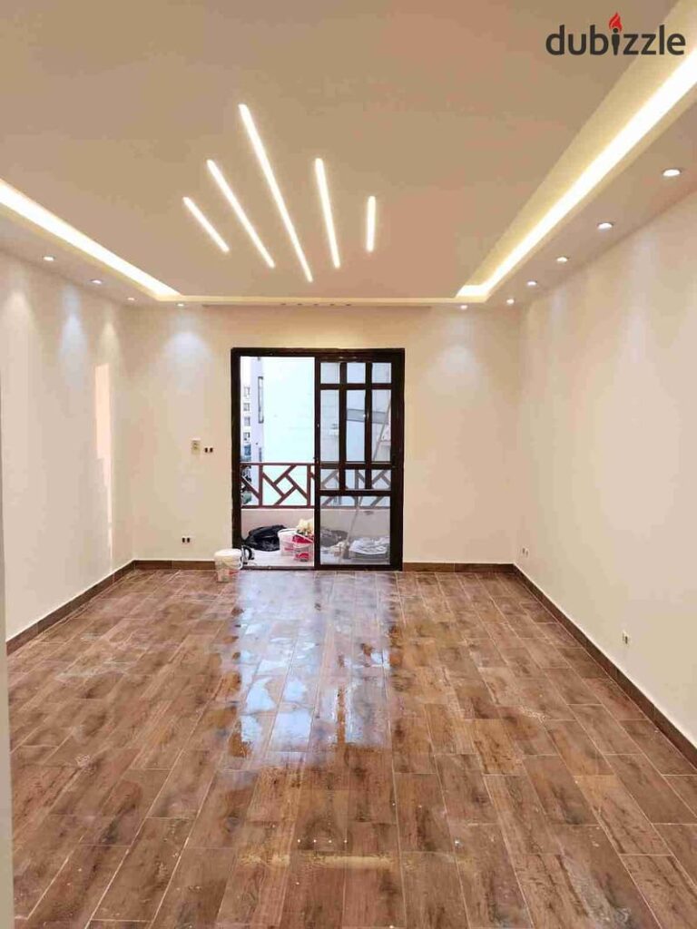 شقه للايجار قانون جديد ب الرحاب 127م 0