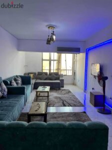 لعشاق الفخامه شقه مفروشه للإيجار بالمعادي امام فندق المعادي فيو ع النيل 22,000 ج.م