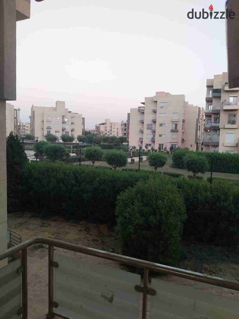 للايجار شقه 244 م دور اول في وصال فيوز 0