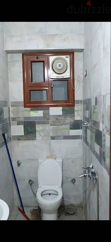 شقة تصلح ادارى او سكنى 0