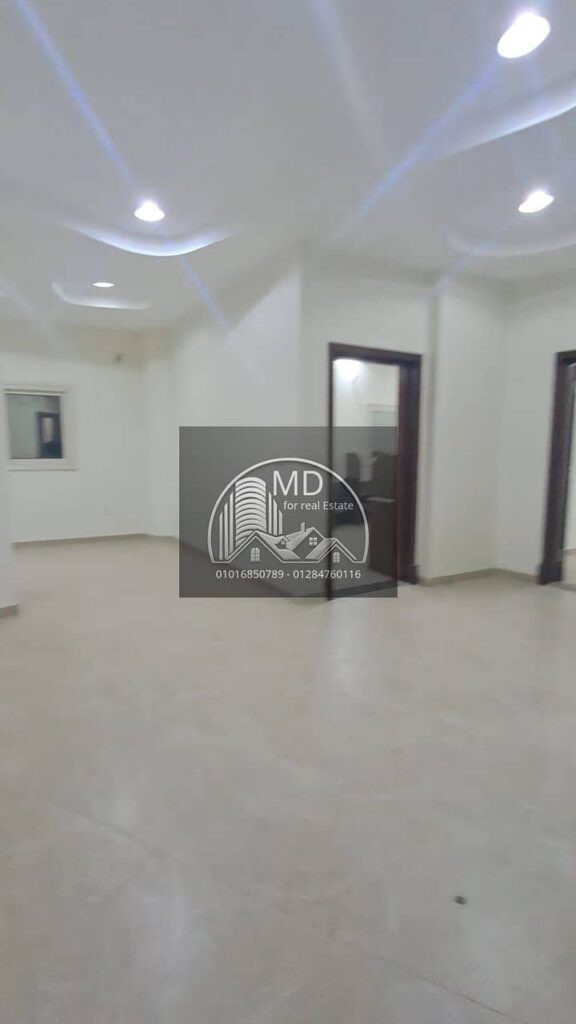 مقر مرخص ادارى 500م للايجار في سموحة خطوات لجرين بلازا 0