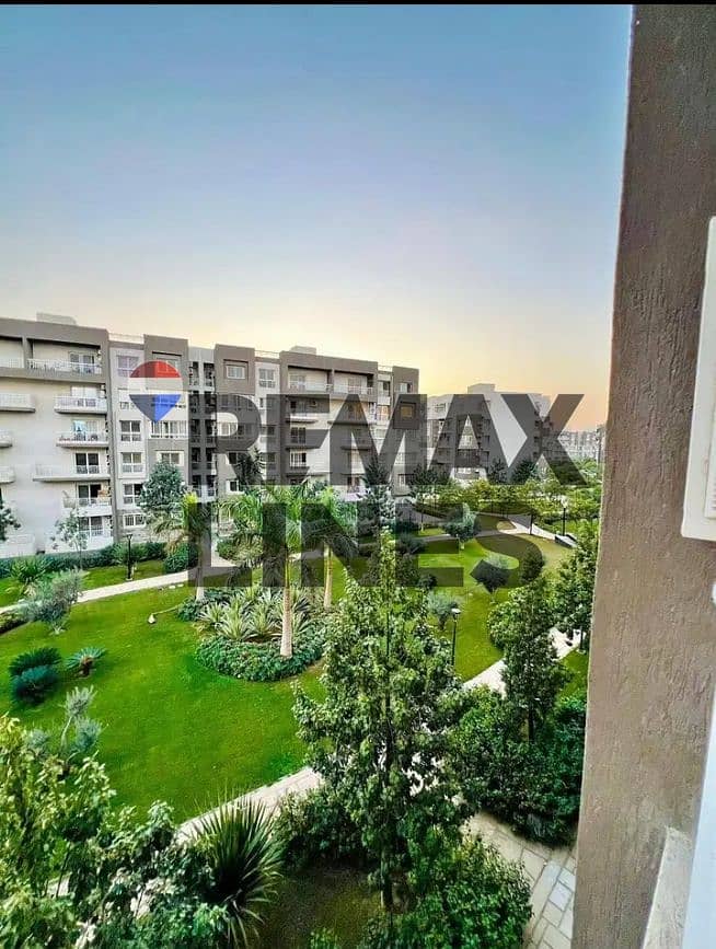 شقة "ألترا سوبر لوكس" للبيع بمدينتي B12 0