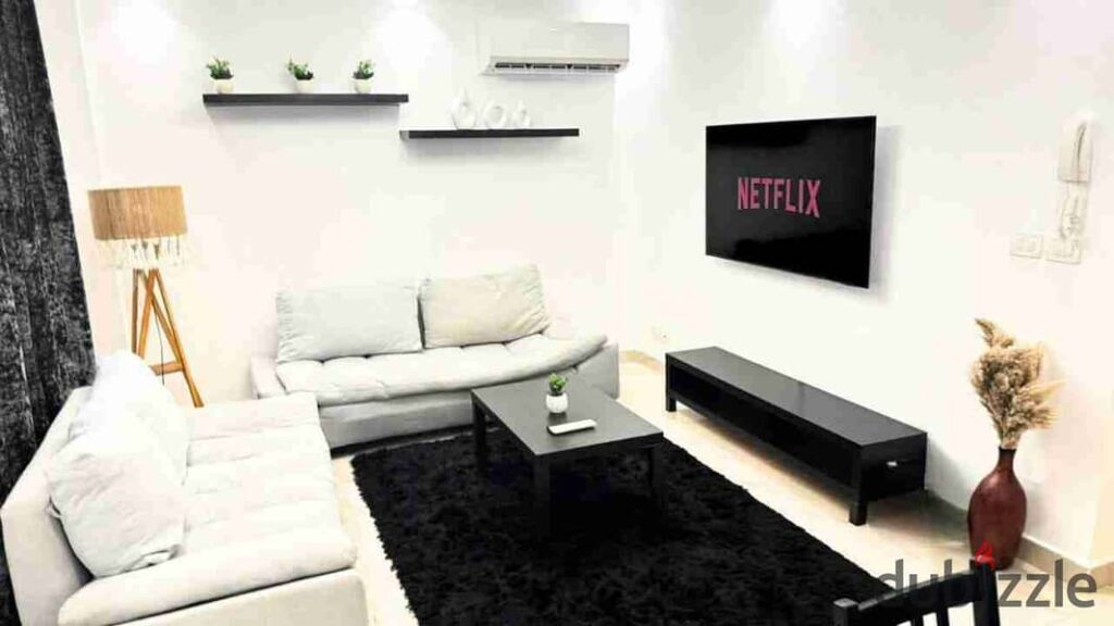 استوديو مفروش للإيجار في مدينتي B12  0