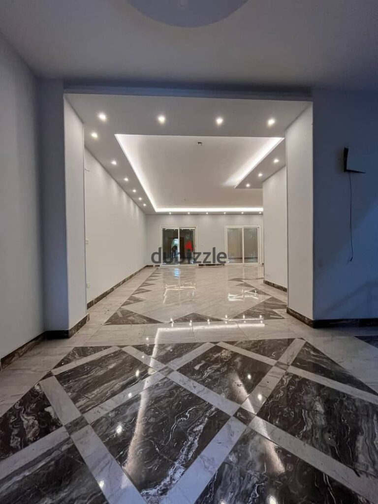 توين هاوس للايجار في مدينتي تشطيب راقي سوبر لوكس فيو جاردن لوكيشن مميز قريبه من الخدمات 0