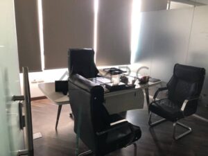 موقع مميز بالقاهرة الجديدة مناسب للشركات الكبرى بعقد مرن وأسعار تنافسية ومساحات عملية جاهز للاستلام فوراً مكتب للإيجار في ميفيدا بيزنس بارك تشطيب كامل 150,000 ج.م