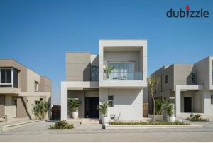 للبيع فيلا مستقلة في كمبوند بادية بالم هيلز استلام فوري بسعر مميز جدا اقل سعر ريسيل متاح 11,000,000 ج.م