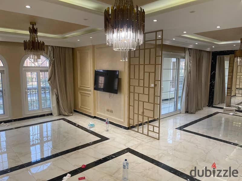 شقه للبيع فى مدينتى 200متر تشطيب سوبر لوكس 0