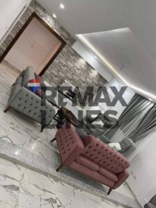 فرصه حقيقيه لامتلاك شقه بتشطيب فندقي فاخره وسعر مميز جداا في ارقي واميز مراحل مدينتي B6 مساحه 143متر 7,000,000 ج.م