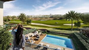 فيلا تطل علي الجولف في اب تاون كايرو بسعر لقطه 45,000,000 ج.م